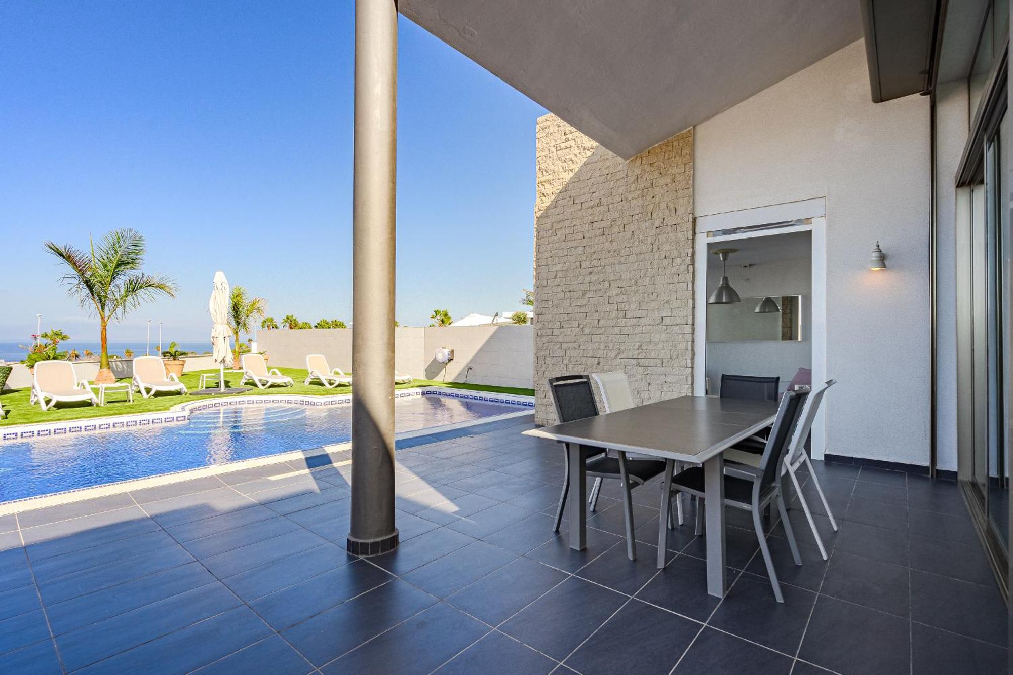 Villa Elisabetta, Luxury Villa With Heated Pool Ocean View In Adeje, Tenerife Costa Adeje  Exterior foto